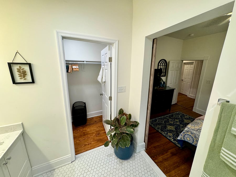 Furnished Finder property 573113_2 photo 4