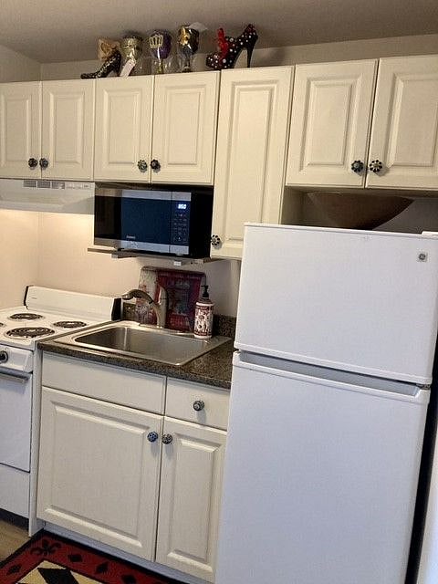 Furnished Finder property 573115_1 photo 3