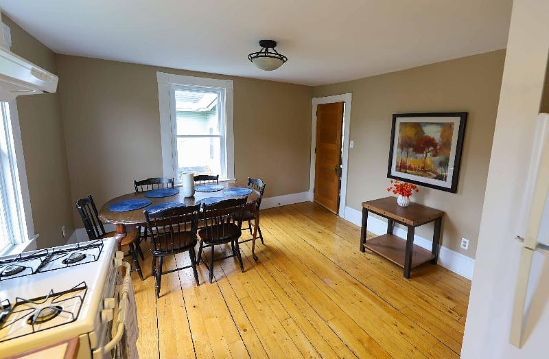 Furnished Finder property 573117_1 photo 6