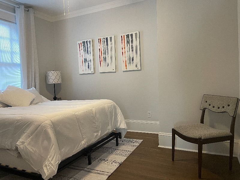 Queen Bed, Room 2