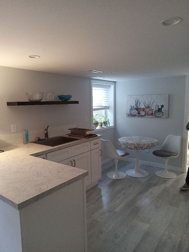 Furnished Finder property 573119_1 photo 3