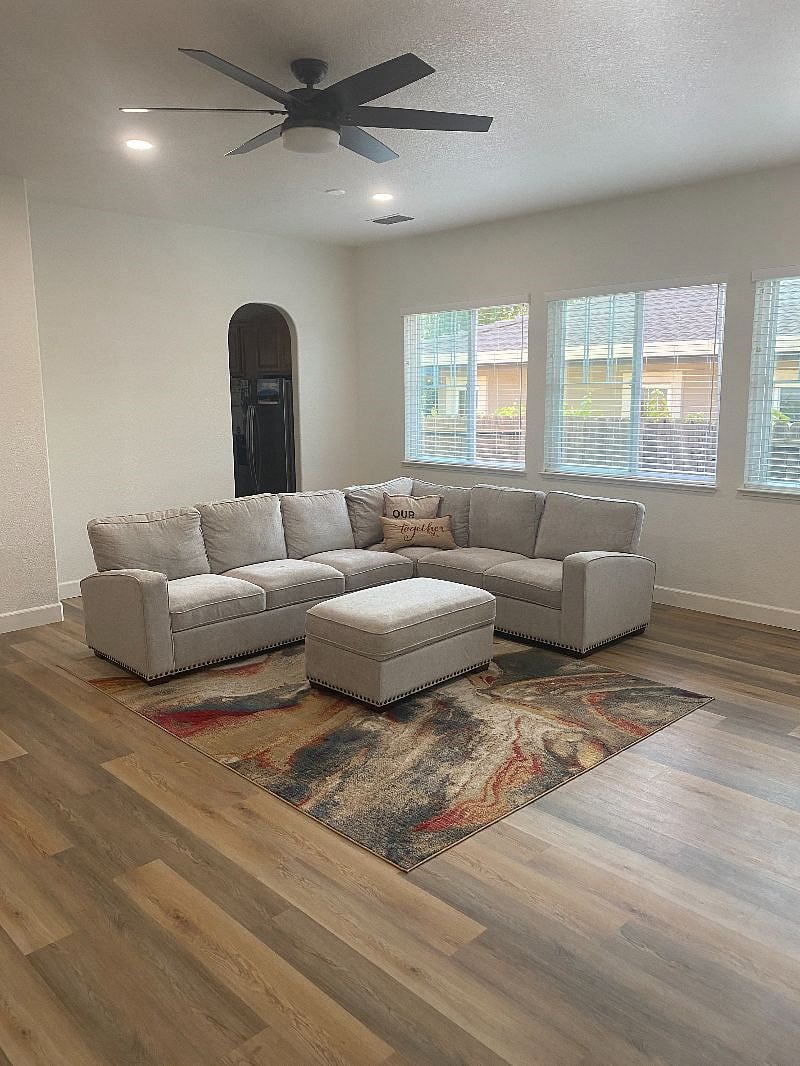 Furnished Finder property 573146_1 photo 4