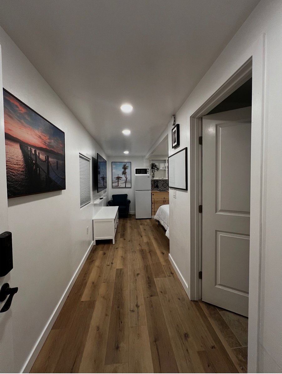 Furnished Finder property 573153_2 photo 9