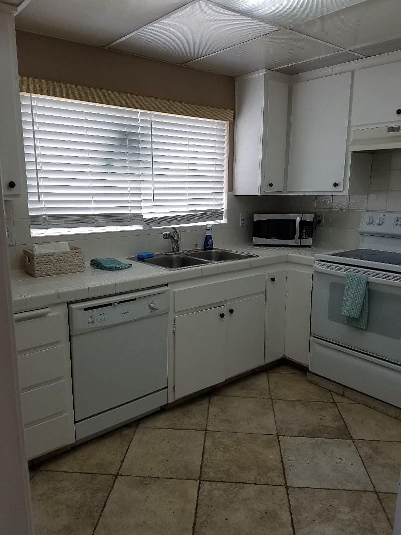 Furnished Finder property 573214_1 photo 7