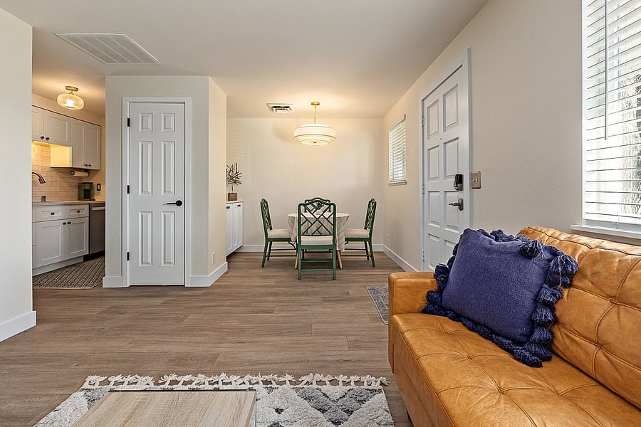 Furnished Finder property 573230_1 photo 4