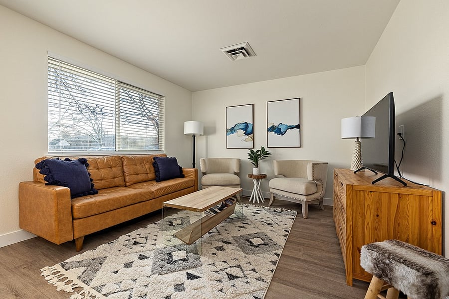 Furnished Finder property 573230_1 photo 1