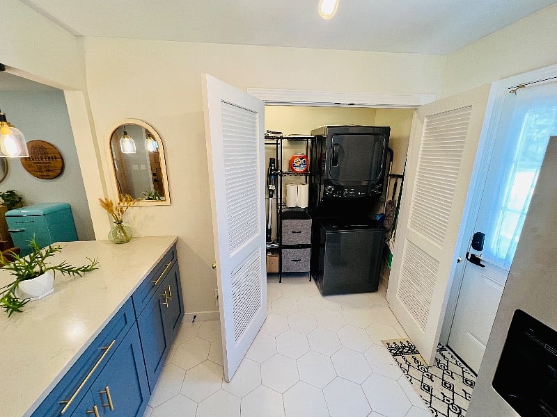 Furnished Finder property 573257_1 photo 12