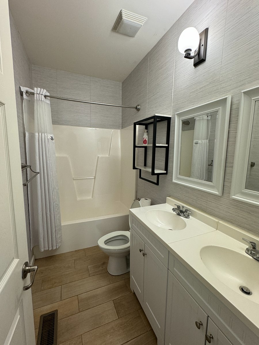 Furnished Finder property 573277_1 photo 15