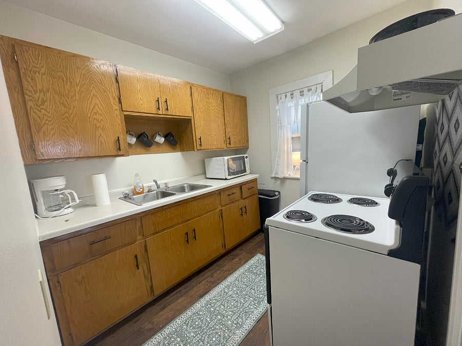 Furnished Finder property 573281_1 photo 2