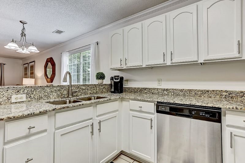 Furnished Finder property 573296_1 photo 11