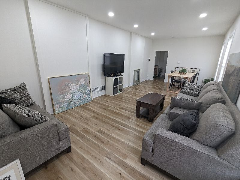Furnished Finder property 573326_1 photo 1