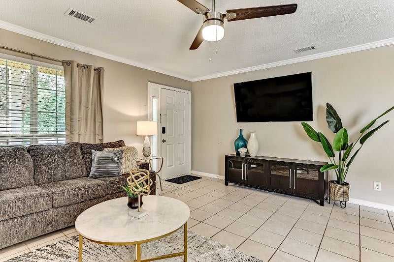 Furnished Finder property 573338_1 photo 9