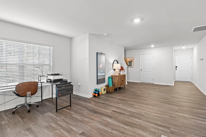 Furnished Finder property 573390_1 photo 7