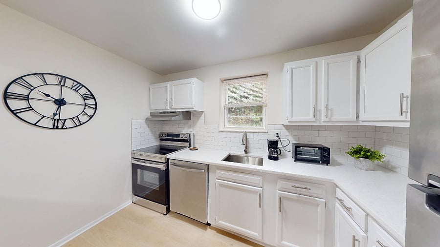 Furnished Finder property 573399_1 photo 16