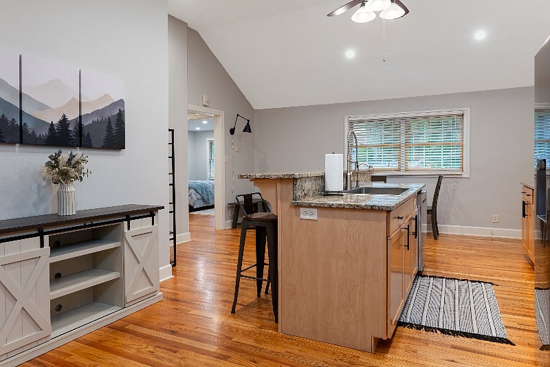Furnished Finder property 573404_1 photo 7