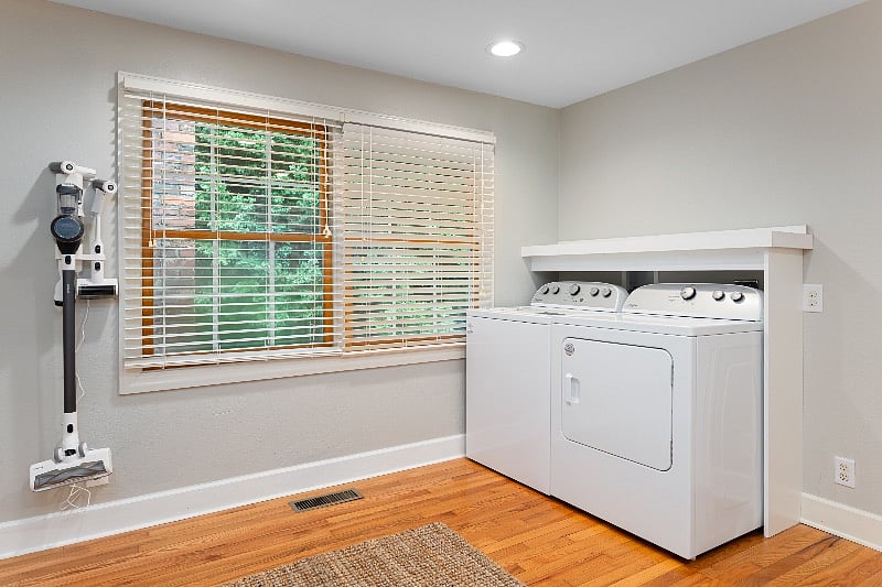 Furnished Finder property 573404_1 photo 26
