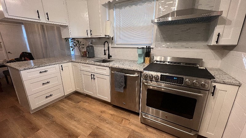 Furnished Finder property 573405_1 photo 4