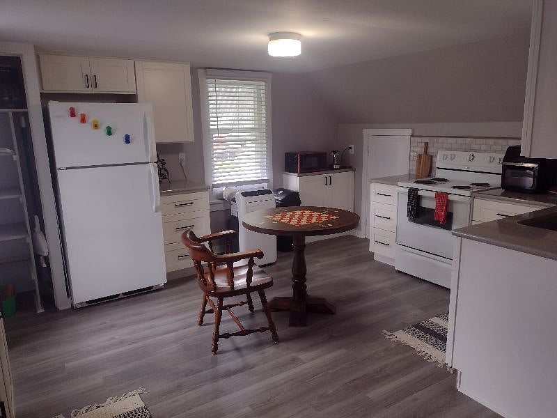 Furnished Finder property 573407_1 photo 1