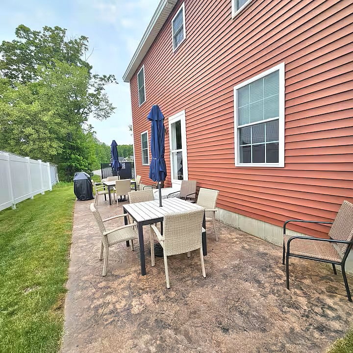 Furnished Finder property 573423_1 photo 3