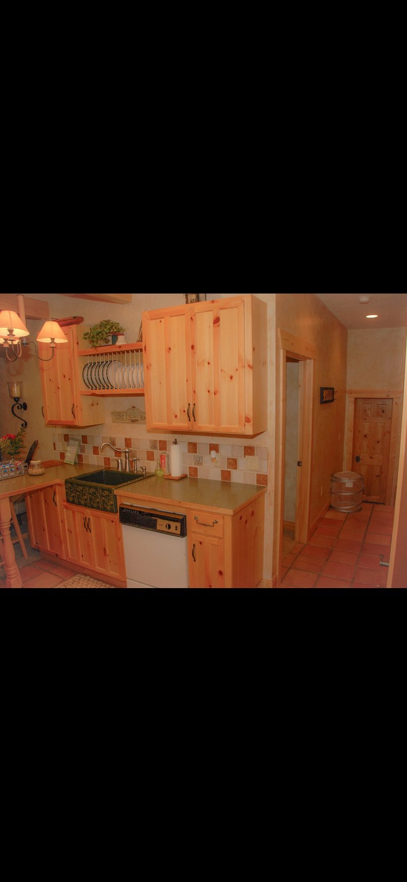 Furnished Finder property 573435_1 photo 14