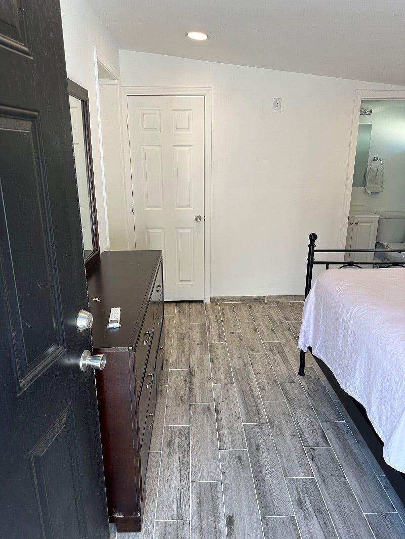 Furnished Finder property 573467_1 photo 8