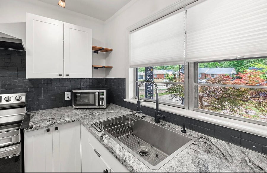 Furnished Finder property 573489_1 photo 15