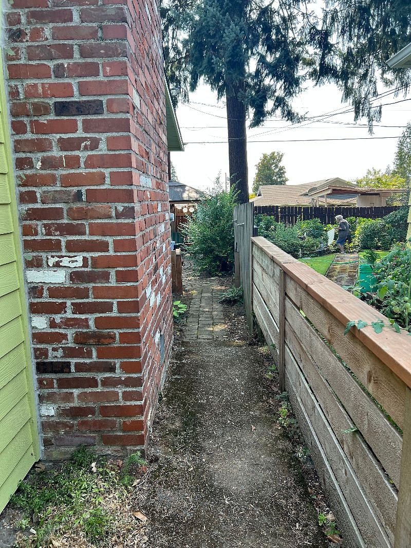 pathway to back door entrance