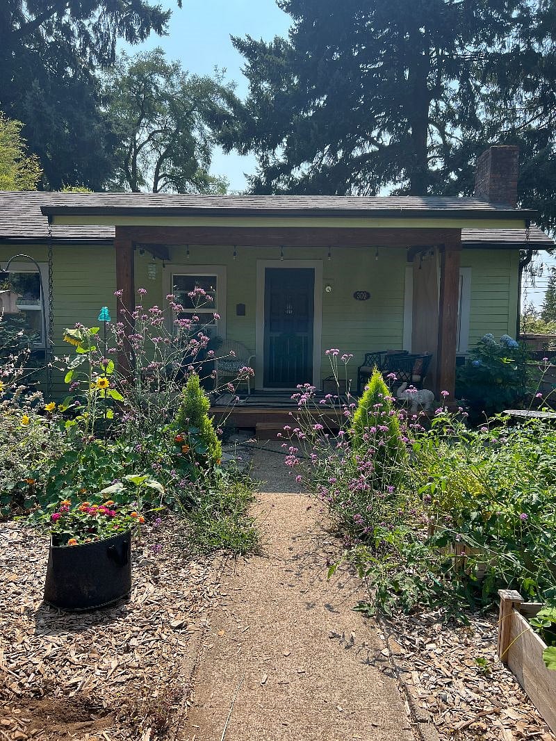 Front of cottage