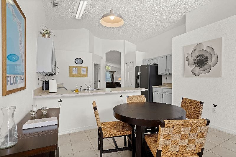 Furnished Finder property 573525_1 photo 21