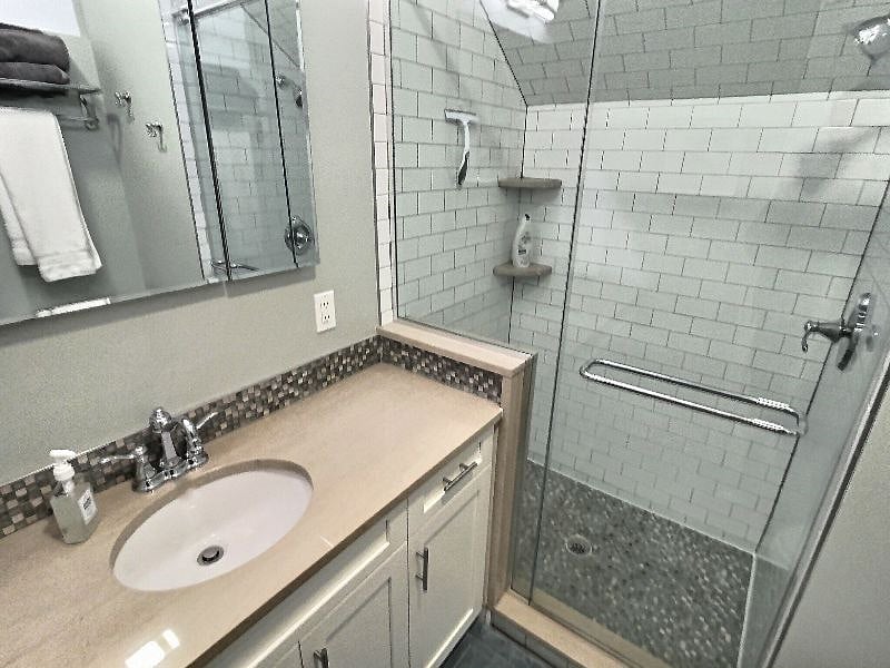 Furnished Finder property 573550_1 photo 13