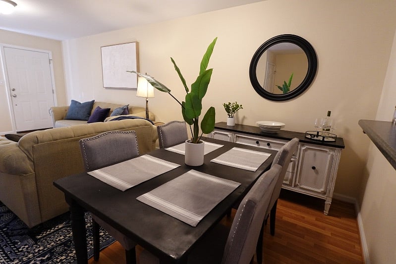 Furnished Finder property 573566_1 photo 3