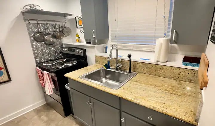 Furnished Finder property 573583_2 photo 3