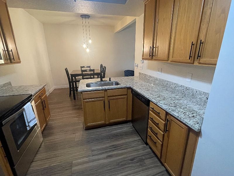 Furnished Finder property 573605_1 photo 9
