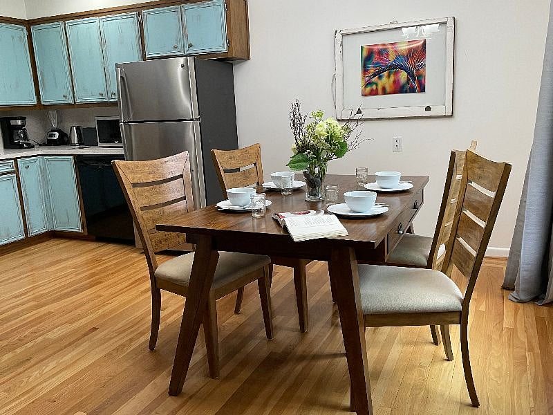 Furnished Finder property 573623_1 photo 9