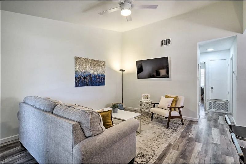 Furnished Finder property 573631_1 photo 4