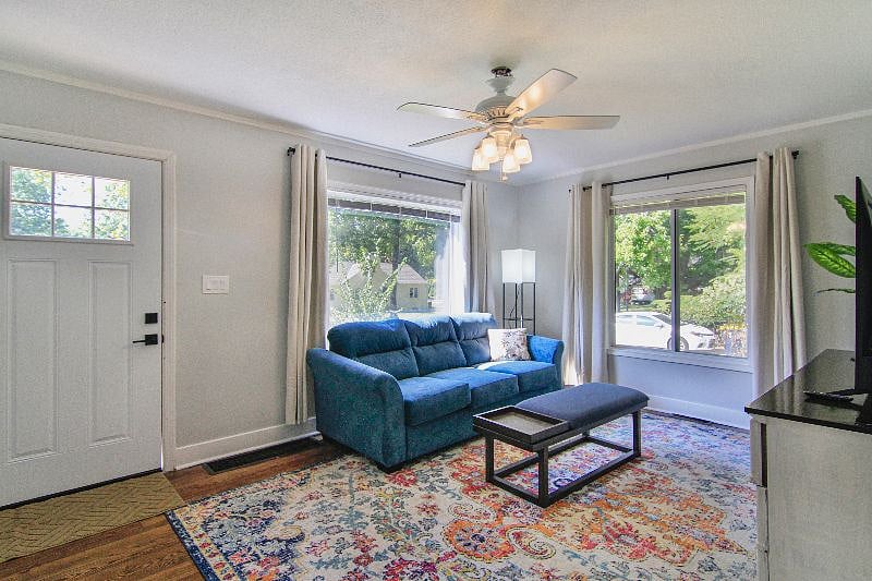 Furnished Finder property 573692_1 photo 2