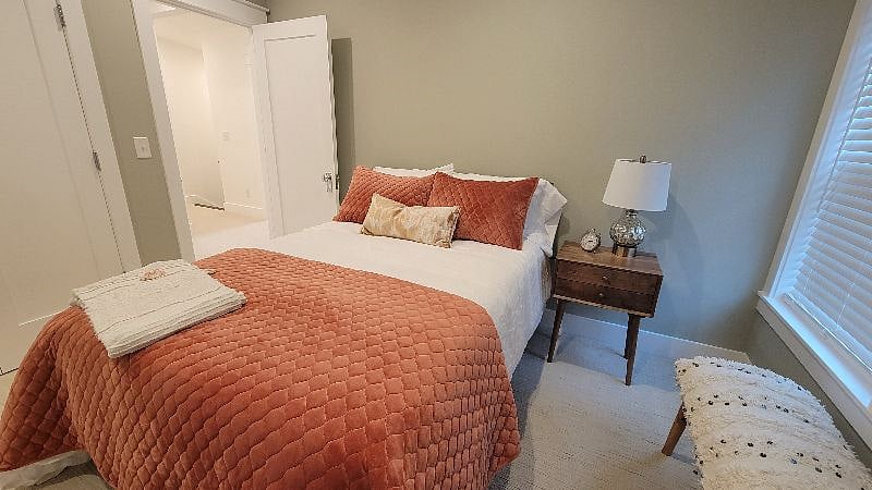 Furnished Finder property 573704_1 photo 32