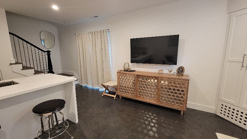 Furnished Finder property 573704_1 photo 5