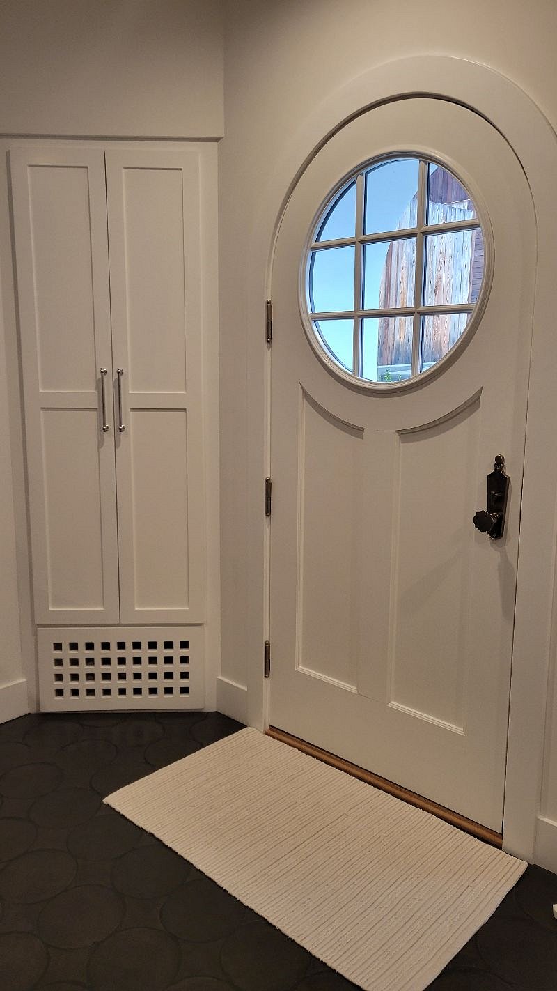 Furnished Finder property 573704_1 photo 18