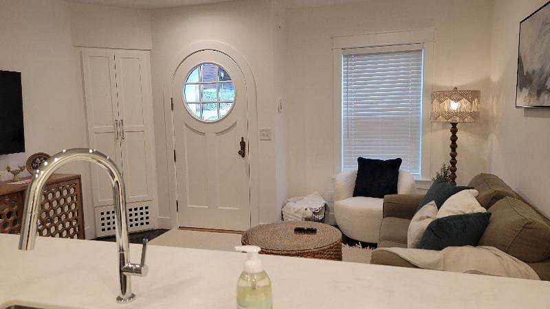 Furnished Finder property 573704_1 photo 14