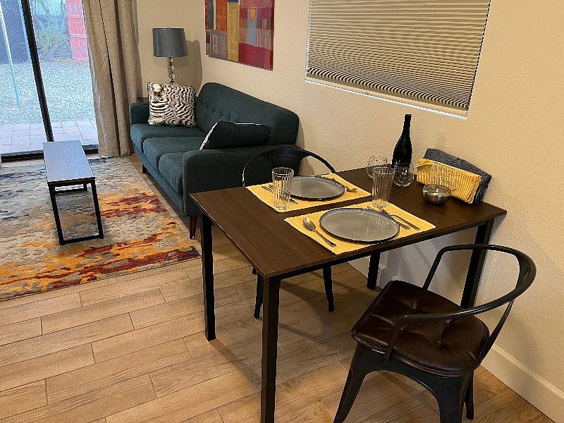 Furnished Finder property 573768_1 photo 6