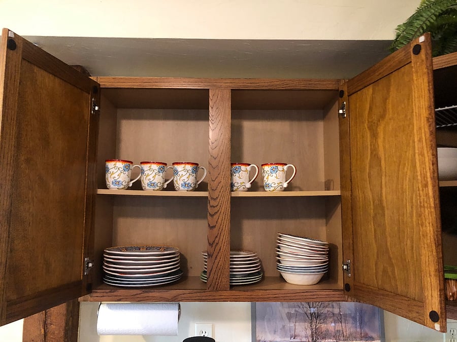 Ceramic dishes, bowls and coffee cups.