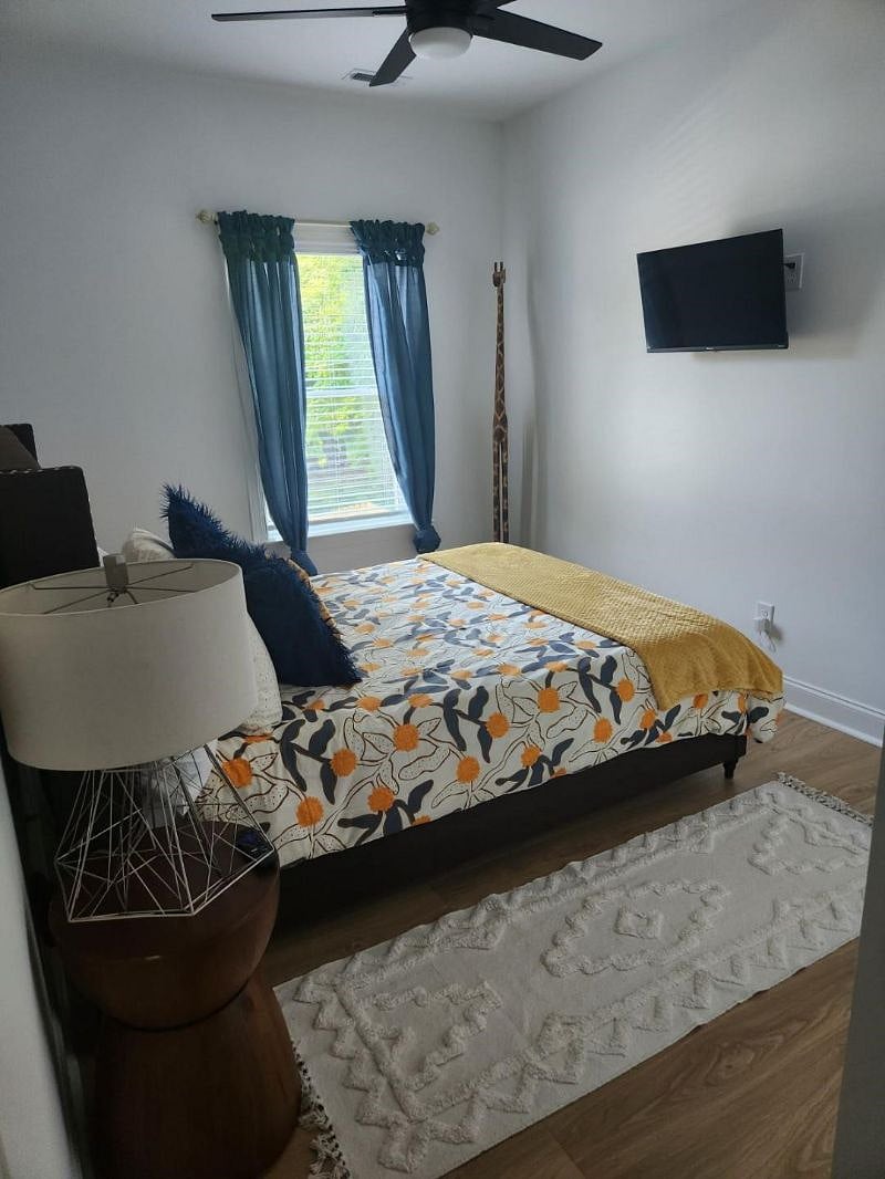 Furnished Finder property 573824_1 photo 12