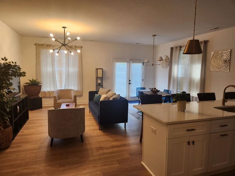 Furnished Finder property 573824_1 photo 5