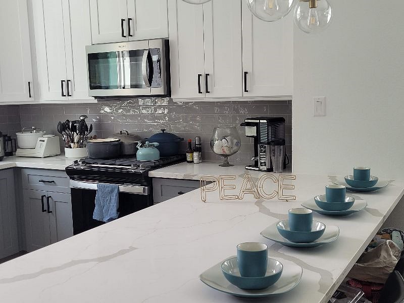 Furnished Finder property 573833_1 photo 23