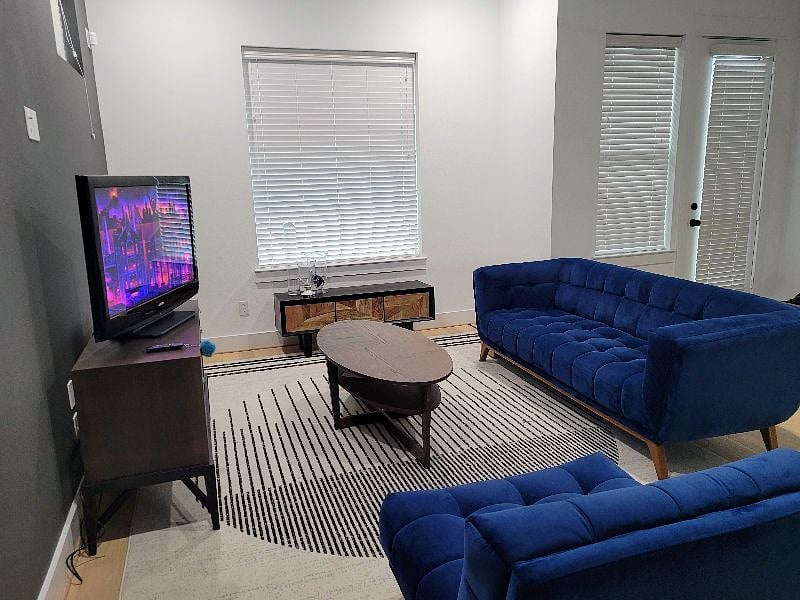 Furnished Finder property 573833_1 photo 17