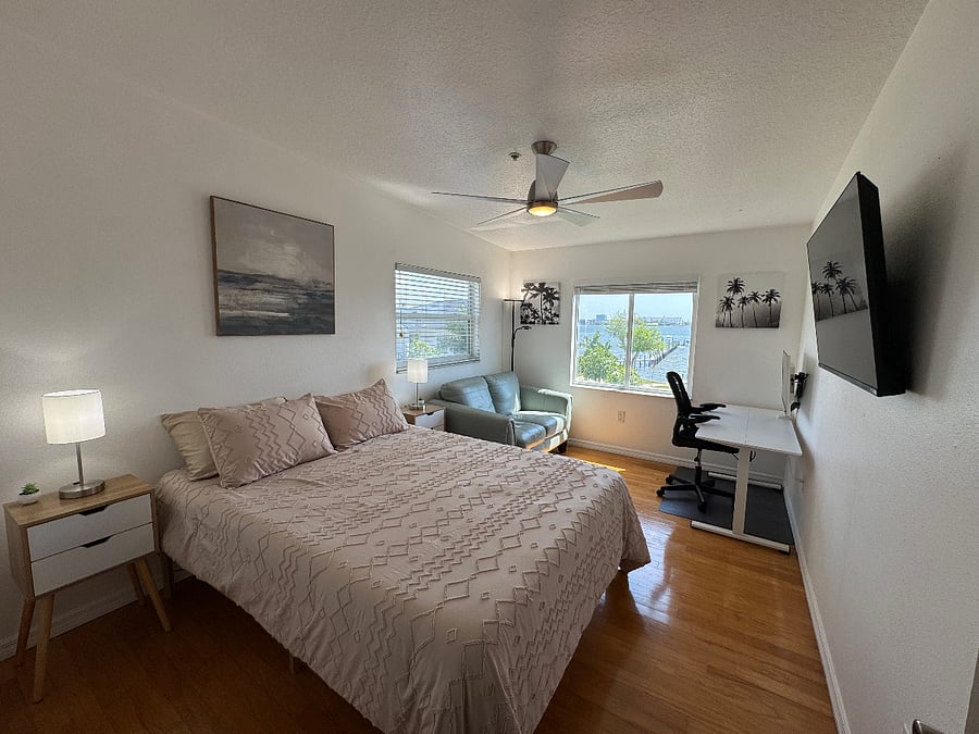 Furnished Finder property 573862_2 photo 13