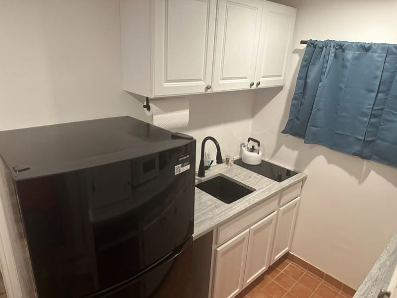 Furnished Finder property 573868_1 photo 3