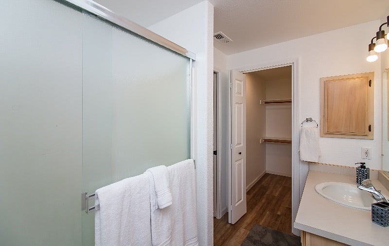 Furnished Finder property 573874_2 photo 13