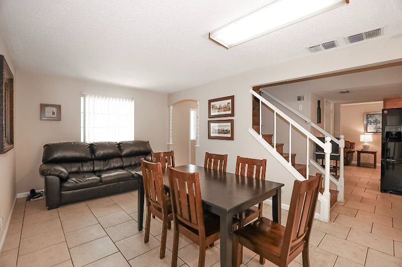 Furnished Finder property 573882_1 photo 6
